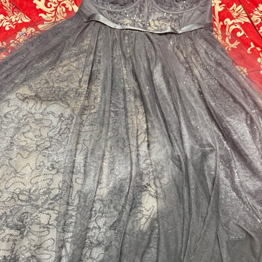 Sophisticated Black Lace Evening Gown